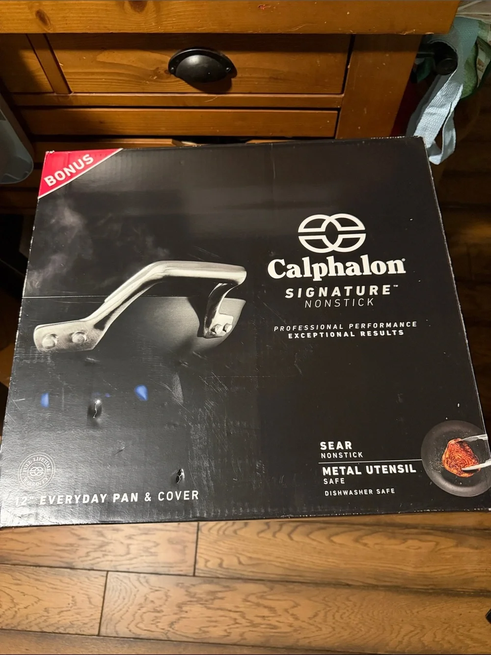 Calphalon Black Nonstick Covered Sauté Pan with Stainless Handles BNIB